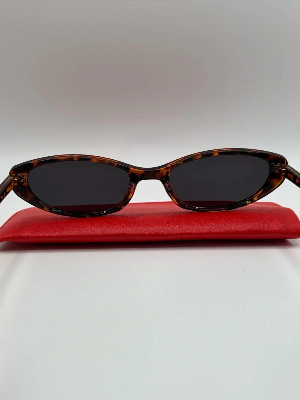 Vintage 80s Tortoise Shell Cat Eye Sunglasses Dark Lens Retro Slim Shades